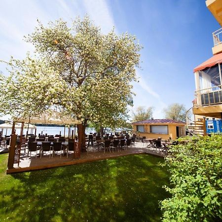 Hotel Hospitz Савонлинна Экстерьер фото