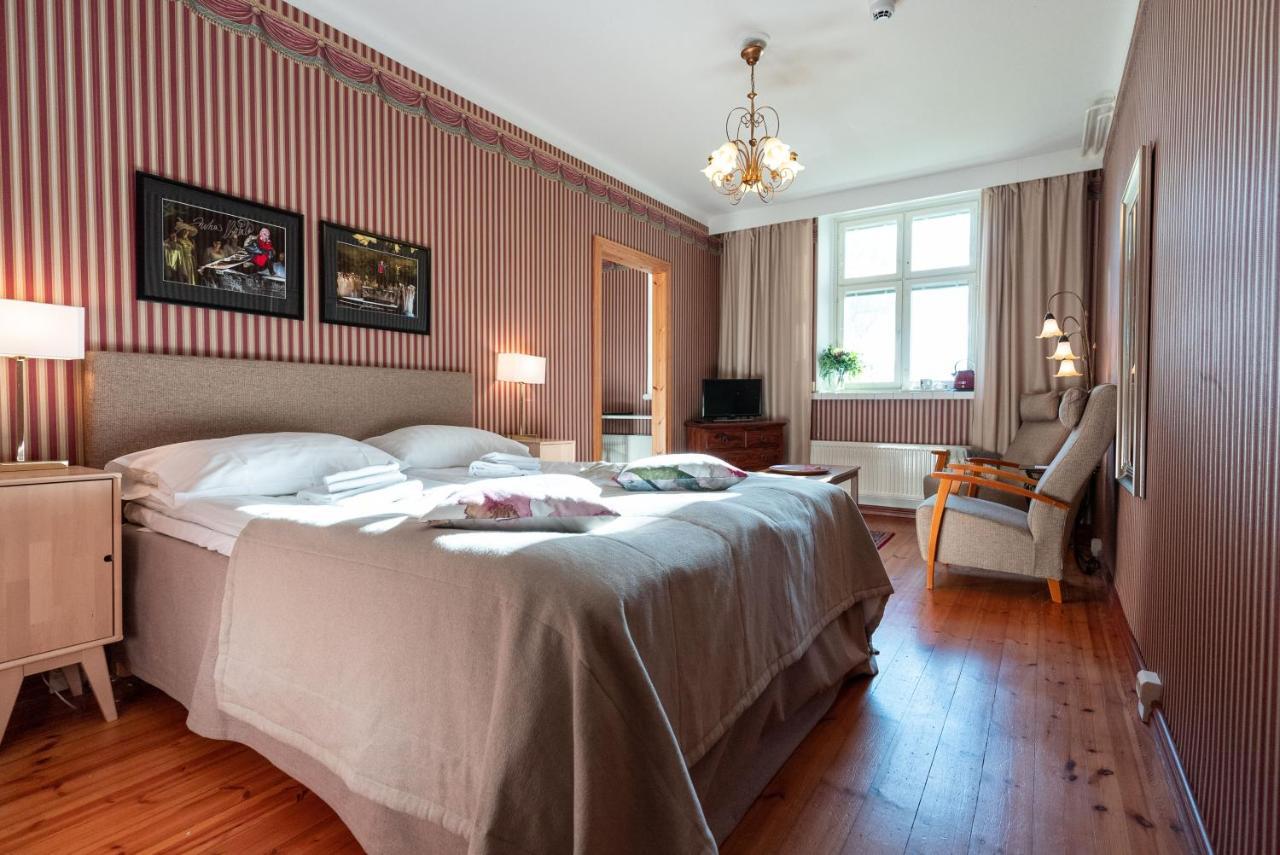 Hotel Hospitz Савонлинна Экстерьер фото