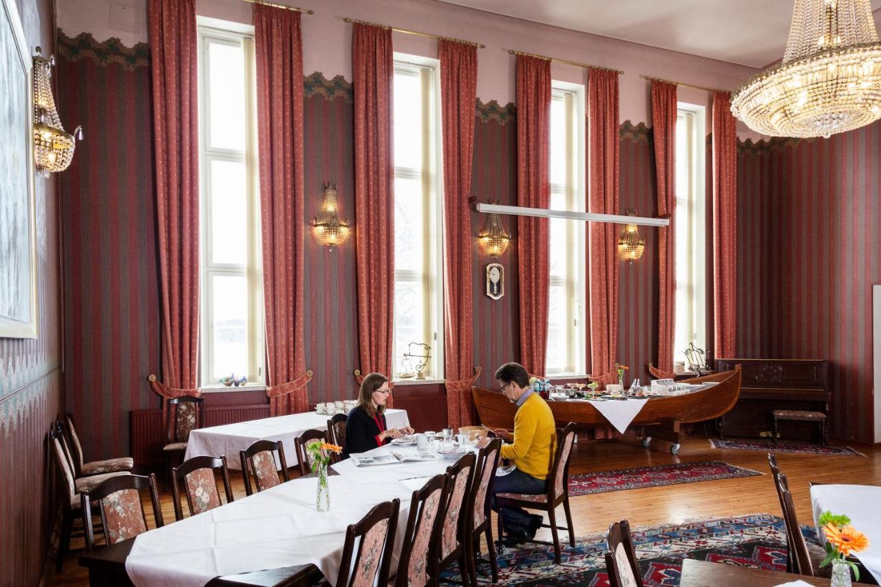 Hotel Hospitz Савонлинна Экстерьер фото
